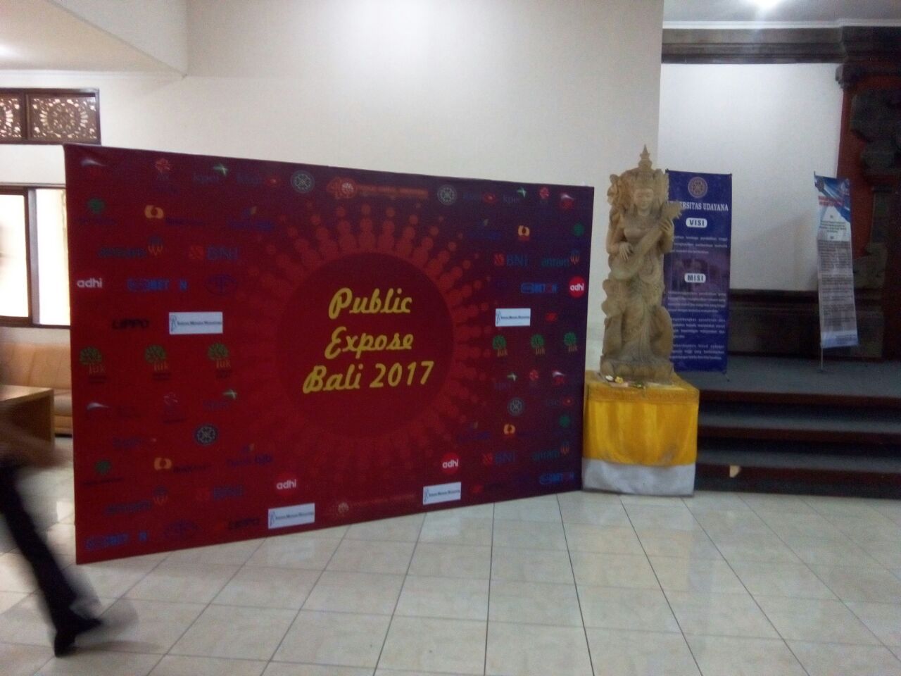 Backdrop event PUBLIC EXPOSE BALI 2017