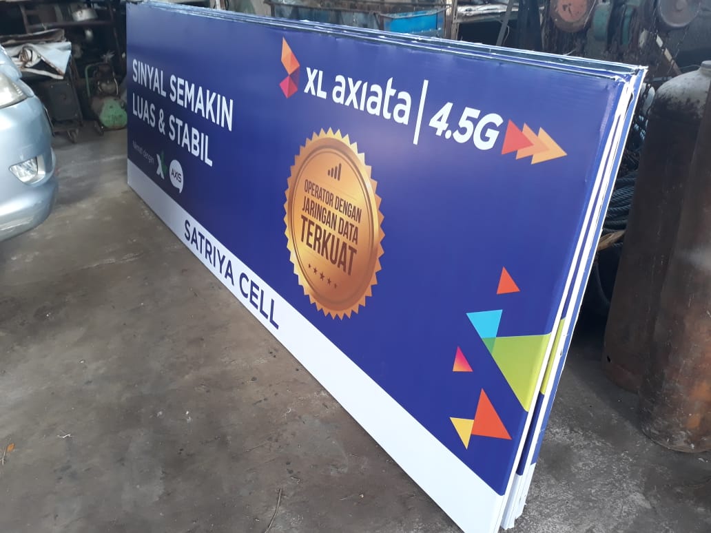 Papan Nama Counter XL Bali