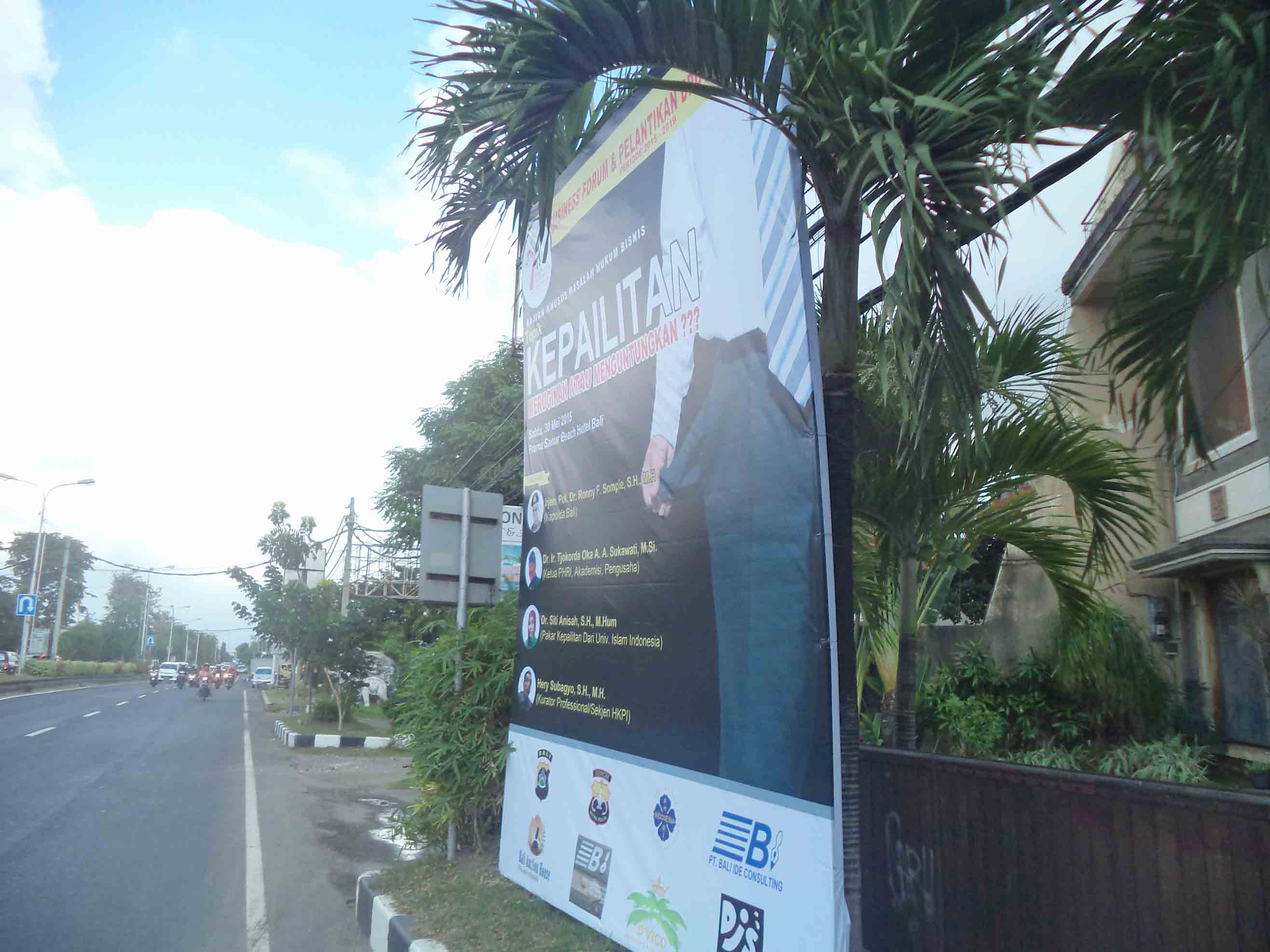 Bisnis Forum Bisnis Forum