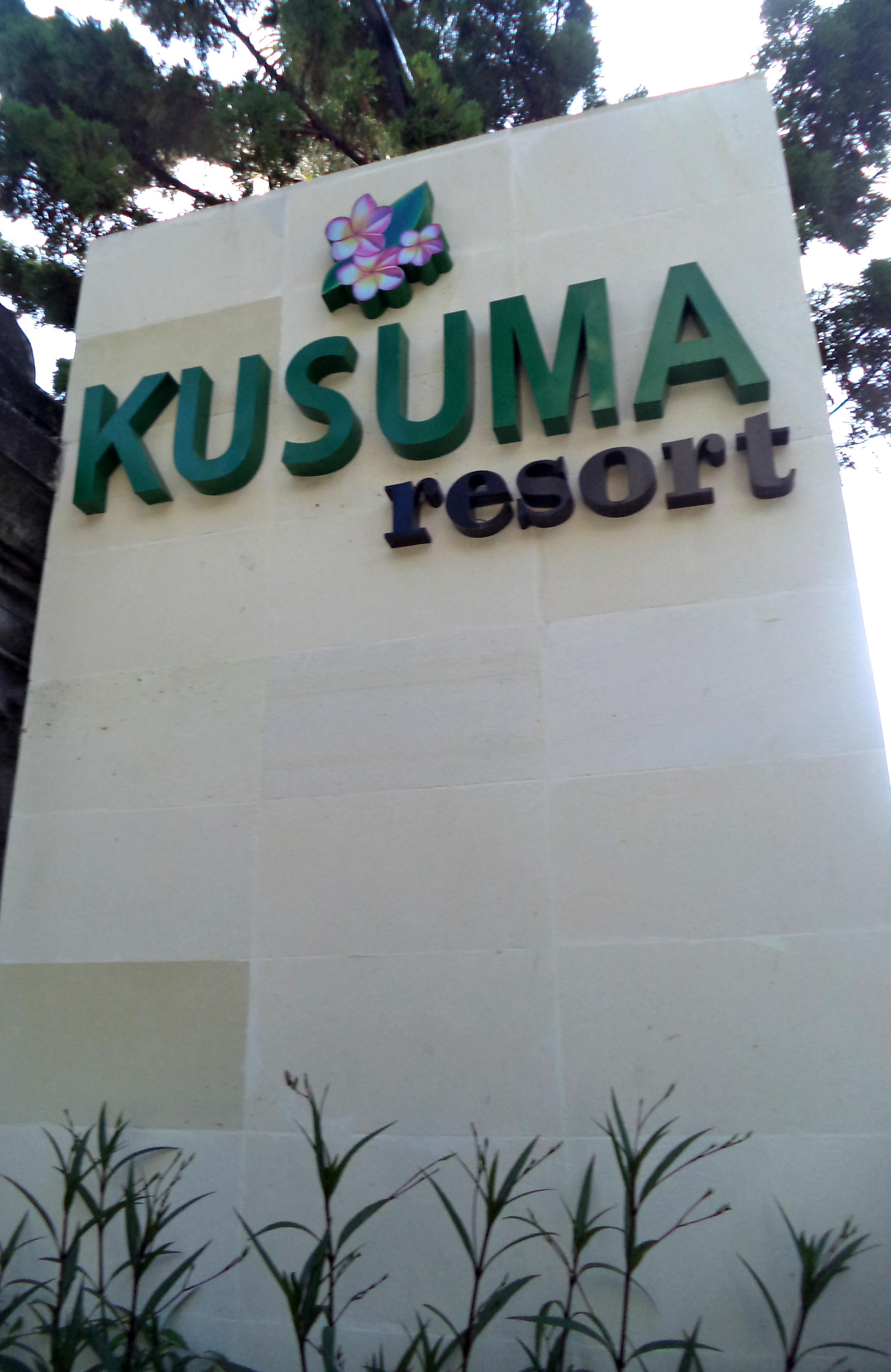 Letter Timbul KUSUMA RESORT Letter Timbul KUSUMA RESORT