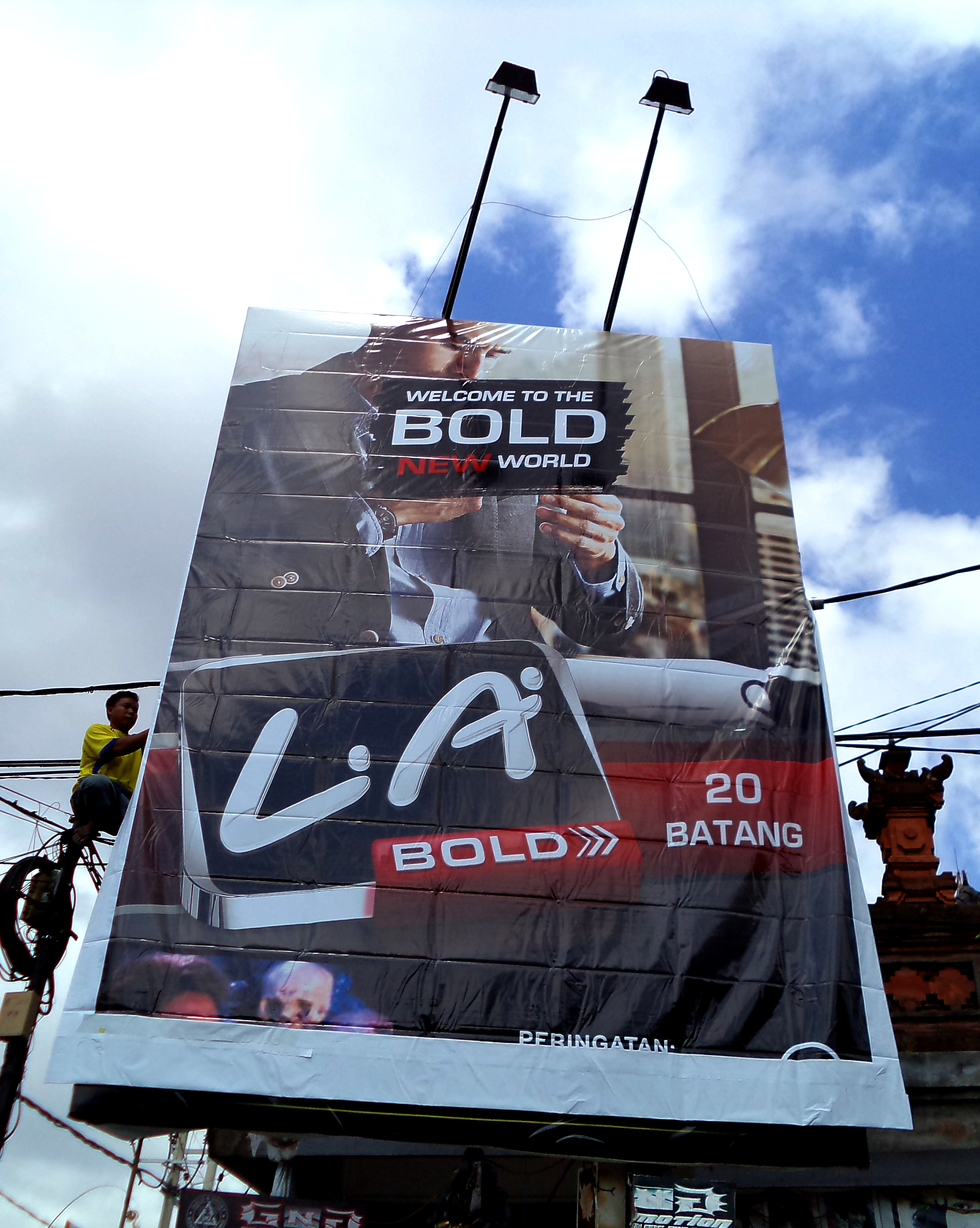 Billboard L.A BOLD Billboard L.A BOLD