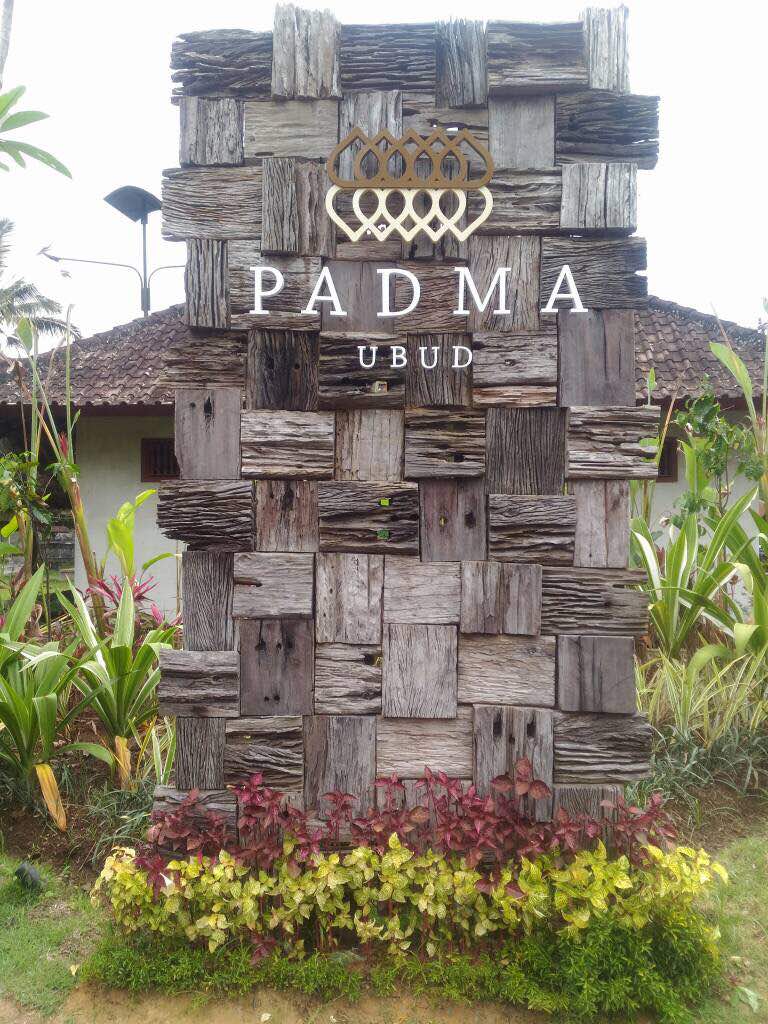 Letter Timbul Padma Resort Ubud Letter Timbul Padma Resort Ubud